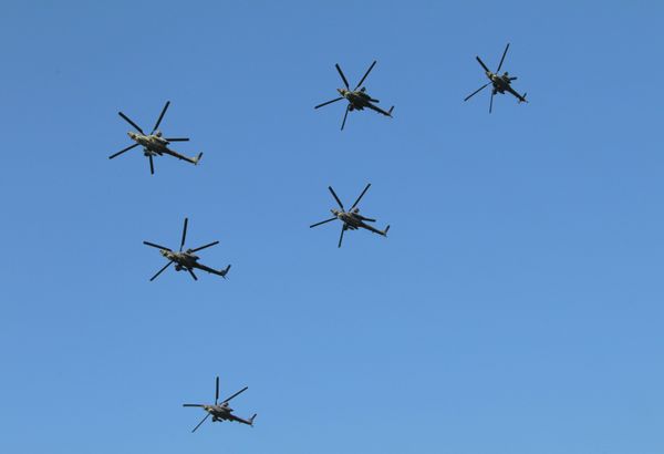 Steel Birds of Prey: Berkuts Aerobatic Team and Their Mi-28 Helicopters - Sputnik International