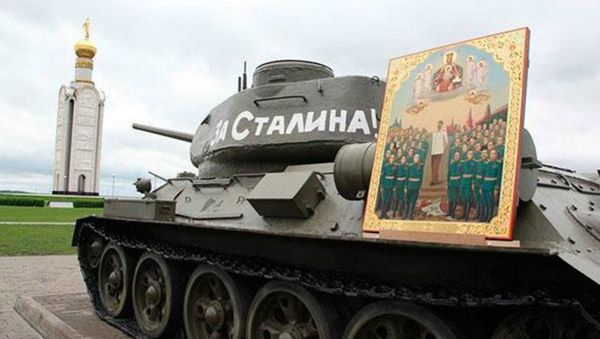 Representatives of the Belgorod Archdiocese of the Russian Orthodox Church have issued a statement denouncing a painting created in the style of an Orthodox icon featuring Joseph Stalin and Soviet WW2 generals. Representatives of the Belgorod Archdiocese of the Russian Orthodox Church have issued a statement denouncing a painting created in the style of an Orthodox icon featuring Joseph Stalin and Soviet WW2 generals. - Sputnik International