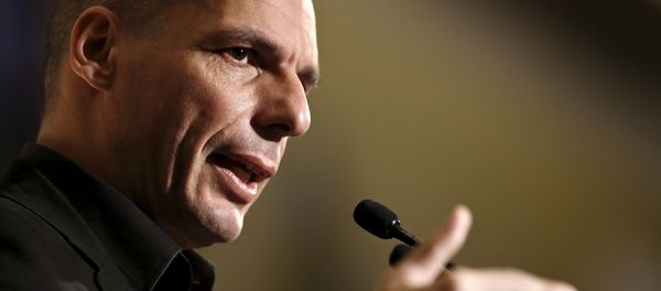 Greek Finance Minister Yanis Varoufakis delivers a speech during The Economist conference on Europe: The comeback, Greece: How resilient? - Sputnik International