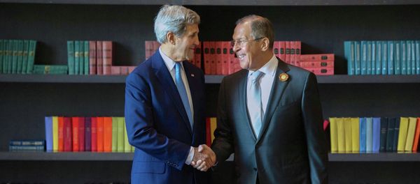 Russian Foreign Minister Sergey Lavrov meets with US Secretary of State John Kerry - Sputnik International