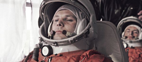 Yuri Gagarin and German Titov on their way to Baikonur Space Center Yuri Gagarin and German Titov on their way to Baikonur Space Center - Sputnik International