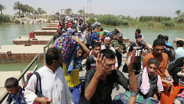 After the capture of a major dam by Islamic State militants, officials in Iraq worry that the conflict will become a brutal war for water, with dire consequences for civilians. - Sputnik International