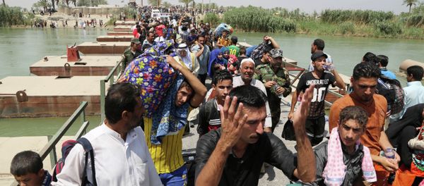 After the capture of a major dam by Islamic State militants, officials in Iraq worry that the conflict will become a brutal war for water, with dire consequences for civilians. - Sputnik International
