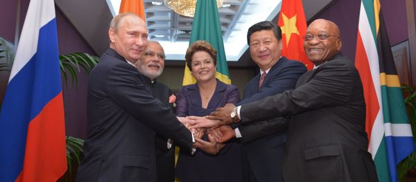 Vladimir Putin takes part in G-20 summit - Sputnik International