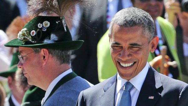 US President Barack Obama smiles as he arrives in Kruen, southern Germany, June 7, 2015 - Sputnik International