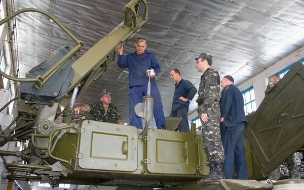 Ukrainian surface-to-air missile system Buk-M1 Ukrainian surface-to-air missile system Buk-M1 - Sputnik International