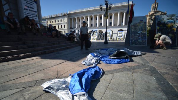 Tent camp in central Kiev demolished - Sputnik International