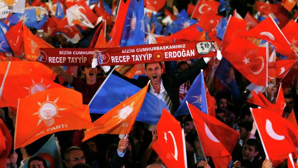Supporters wave Turkish national and party flags outside the AK Party headquarters in Ankara, Turkey, June 7, 2015 Supporters wave Turkish national and party flags outside the AK Party headquarters in Ankara, Turkey, June 7, 2015 - Sputnik International