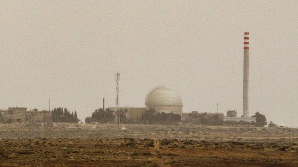 A picture taken on March 8, 2014 show a partial view of the Dimona nuclear power plant in the southern Israeli Negev desert A picture taken on March 8, 2014 show a partial view of the Dimona nuclear power plant in the southern Israeli Negev desert - Sputnik International
