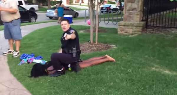 Former McKinney, Texas Police Officer Eric Casebolt restrains a teenage girl at a pool party on Friday June 5, 2015. Former McKinney, Texas Police Officer Eric Casebolt restrains a teenage girl at a pool party on Friday June 5, 2015. - Sputnik International