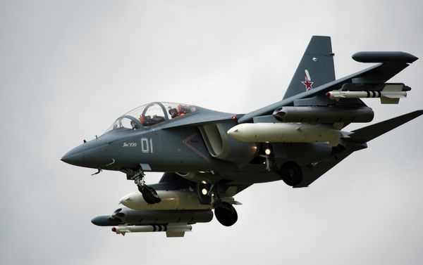 Yak 130 - Sputnik International