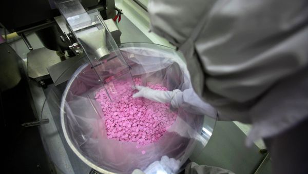 Charity group Medecins Sans Frontieres called on India to resist international pressure to change their patent laws in a way that would weaken the nation's production of affordable generic drugs, which it supplies to countries all over the world. - Sputnik International