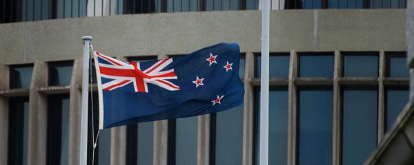 The New Zealand flag flutters outside Parliament buildings in Wellington in Wellington on October 29, 2014 - Sputnik International