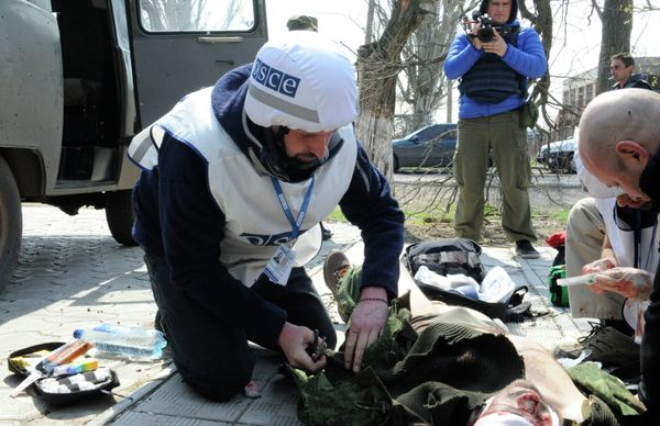 Zvezda TV Channel journalist wounded in Donbass Zvezda TV Channel journalist wounded in Donbass - Sputnik International