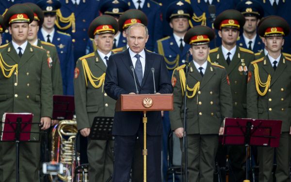 Russian Military Hardware on Display at Army 2015 Expo - Sputnik International
