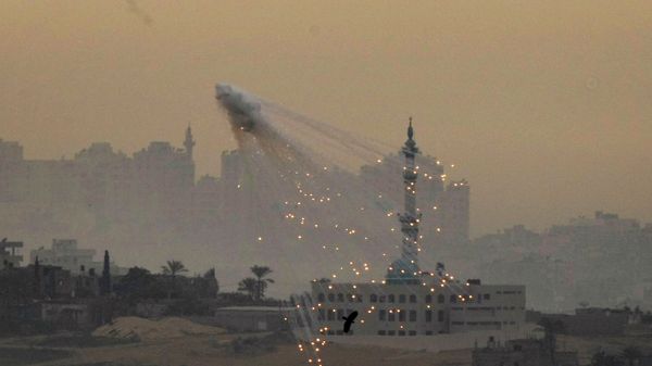 Agribusiness giant Monsanto - best known for their genetically modified soybeans and “probably carcinogenic” herbicide - has supplied the US government with white phosphorous used in incendiary weapons for at least 20 years, and some of that made its way to Israel for use in Operation Cast Lead. - Sputnik International