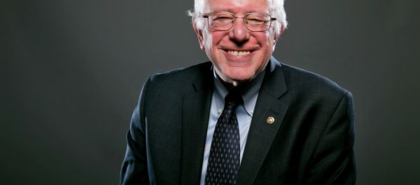 Democratic Presidential candidate Sen. Bernie Sanders, I-Vt., poses for a portrait before an interview, Wednesday May 20, 2015, in Washington. Democratic Presidential candidate Sen. Bernie Sanders, I-Vt., poses for a portrait before an interview, Wednesday May 20, 2015, in Washington. - Sputnik International