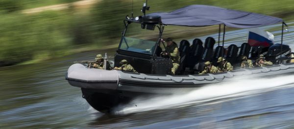 A motor boat displayed at the ARMY-2015 international military technical forum held outside Moscow. - Sputnik International