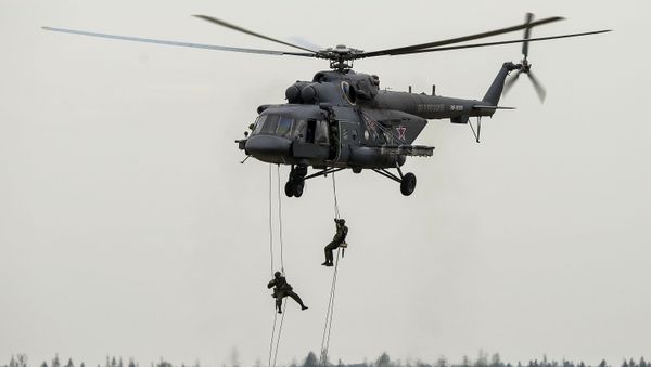 MI 8AMTSh Terminator cargo and attack helicopter at the ARMY-2015 international military technical forum held outside Moscow - Sputnik International