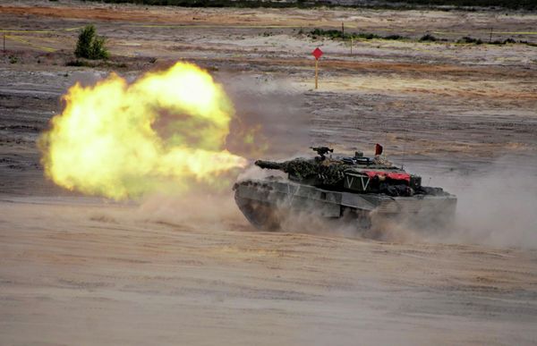Units from NATO allied countries take part in the NATO Noble Jump 2015 exercises, part of testing and refinement of the Very High Readiness Joint Task Force (VJTF) in Swietoszow, Poland June 18, 2015 - Sputnik International