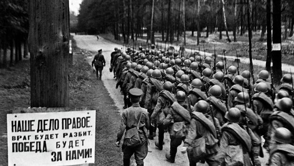 Recruits leave for front during mobilization Recruits leave for front during mobilization - Sputnik International