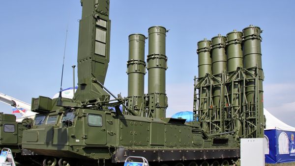 S-300VM Antei-2500 air defense system - Sputnik International