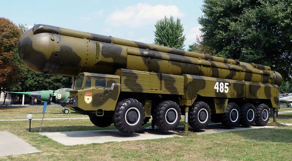 The RT-21M Pioneer missile and launcher on display in Kiev. The missiles were destroyed in accordance with the Intermediate-Range Nuclear Forces Treaty. The RT-21M Pioneer missile and launcher on display in Kiev. The missiles were destroyed in accordance with the Intermediate-Range Nuclear Forces Treaty. - Sputnik International