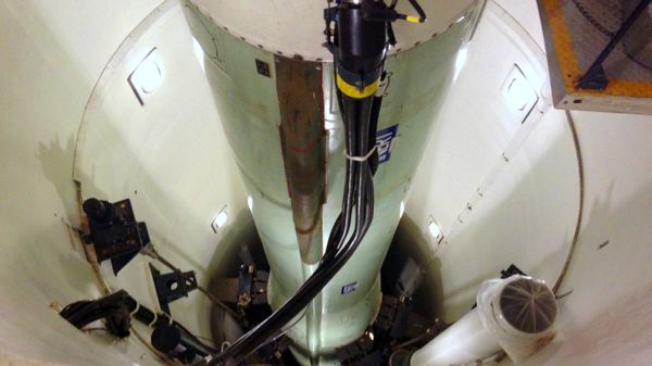 Mockup of a Minuteman 3 nuclear missile used for training by missile maintenance crews is seen at F. E. Warren Air Force Base, Wyo. (File) - Sputnik International