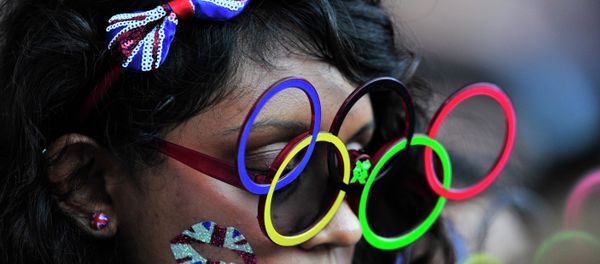 A spectator at the closing ceremony of the 30th Summer Olympic Games in London's Olympic Stadium. - Sputnik International