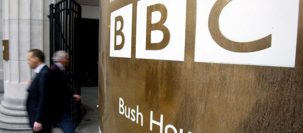 Pedestrians walks past the doors of the BBC's Bush House in London. File photo - Sputnik International