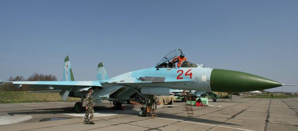 The Baltic Fleet Su-27 fighter squadron - Sputnik International