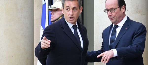 French President Francois Hollande (R) welcomes France's former President and leader of the right-wing UMP party Nicolas Sarkozy (L) at the Elysee Palace before attending a Unity rally “Marche Republicaine” on January 11, 2015 French President Francois Hollande (R) welcomes France's former President and leader of the right-wing UMP party Nicolas Sarkozy (L) at the Elysee Palace before attending a Unity rally “Marche Republicaine” on January 11, 2015 - Sputnik International