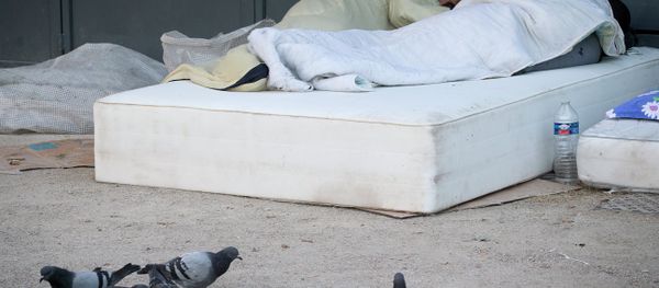 Migrants are pictured sleeping at dawn in an open air camp after spending the night oustide, on June 19, 2015 in Paris Migrants are pictured sleeping at dawn in an open air camp after spending the night oustide, on June 19, 2015 in Paris - Sputnik International