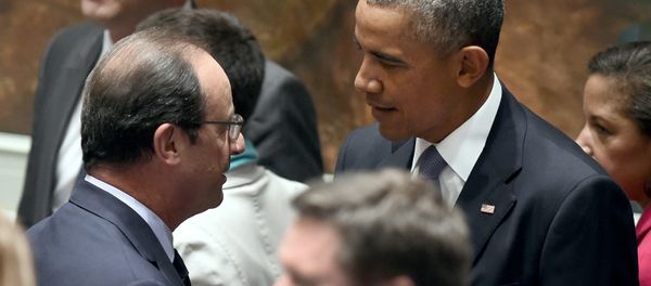 US President Barack Obama speaks with French President Francois Hollande at special meeting of the UN security council during the 69th Session of the UN General Assembly on September 24, 2014 in New York US President Barack Obama speaks with French President Francois Hollande at special meeting of the UN security council during the 69th Session of the UN General Assembly on September 24, 2014 in New York - Sputnik International