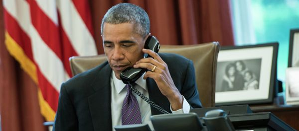 US President Barack Obama speaks on the phone in the Oval Office of the White House US President Barack Obama speaks on the phone in the Oval Office of the White House - Sputnik International