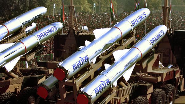 The Indian Army's Brahmos Missiles, a supersonic cruise missile, are displayed during the Republic Day Parade in New Delhi, India. The Indian Army's Brahmos Missiles, a supersonic cruise missile, are displayed during the Republic Day Parade in New Delhi, India. - Sputnik International