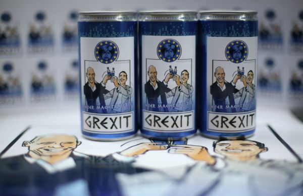 Bottles and cans of vodka lemon Grexit are displayed on June 23, 2015 in Hamm, western Germany. Bottles and cans of vodka lemon Grexit are displayed on June 23, 2015 in Hamm, western Germany. - Sputnik International