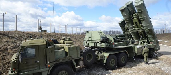Defense Ministry's antiaircraft missile battalions on combat alert duty Defense Ministry's antiaircraft missile battalions on combat alert duty - Sputnik International