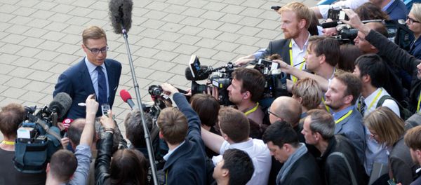 Finland's Finance Minister Alexander Stubb speaks with the media after a meeting of eurogroup finance ministers at the EU LEX building in Brussels on Wednesday, June 24, 2015 Finland's Finance Minister Alexander Stubb speaks with the media after a meeting of eurogroup finance ministers at the EU LEX building in Brussels on Wednesday, June 24, 2015 - Sputnik International