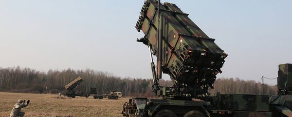 U.S. troops from 5th Battalion of the 7th Air Defense Regiment are seen at a test range in Sochaczew, Poland, on Saturday, March 21, 2015 - Sputnik International