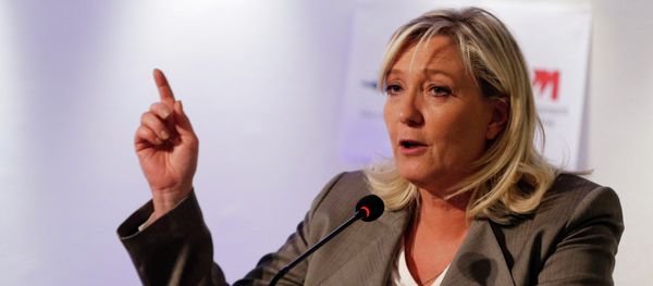 French far-right leader Marine Le Pen delivers a speech on June 23, 2015 - Sputnik International