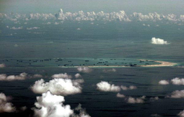 Spratly group of islands in the South China Sea, west of Palawan - Sputnik International