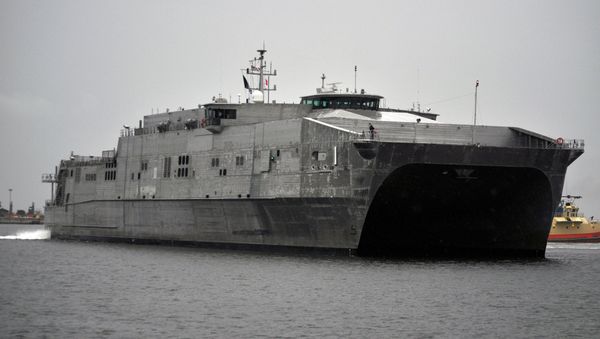 The USNS Spearhead arrives at Naval Station Mayport in Florida. - Sputnik International