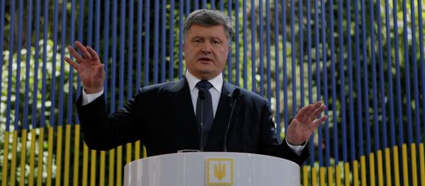 Ukraine's President Petro Poroshenko speaks during news conference in Kiev, Ukraine, Friday, June 5, 2015 Ukraine's President Petro Poroshenko speaks during news conference in Kiev, Ukraine, Friday, June 5, 2015 - Sputnik International