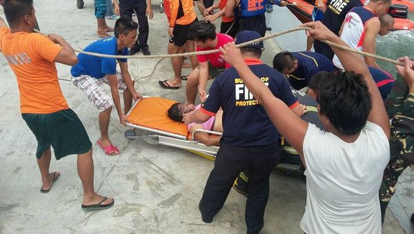 Ferry Sinks Off Central Philippines Ferry Sinks Off Central Philippines - Sputnik International