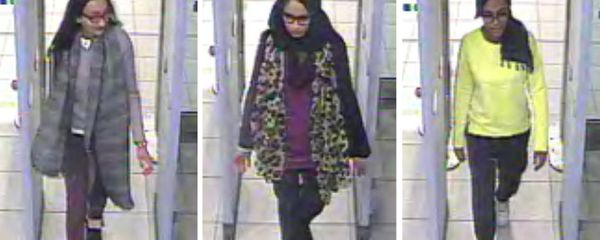 Kadiza Sultana, left, Shamima Begum, centre and and Amira Abase going through security at Gatwick airport, before they caught their flight to Turkey on Tuesday Feb 17, 2015 Kadiza Sultana, left, Shamima Begum, centre and and Amira Abase going through security at Gatwick airport, before they caught their flight to Turkey on Tuesday Feb 17, 2015 - Sputnik International