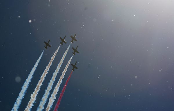 Grace and Power: Majestic Maritime Defense Show in St. Petersburg - Sputnik International