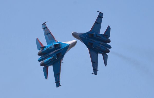 Grace and Power: Majestic Maritime Defense Show in St. Petersburg - Sputnik International