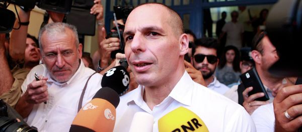 Greek Finance Minister Yanis Varoufakis is surrounded by media as he leaves a polling station during a referendum in Athens, Greece July 5, 2015 Greek Finance Minister Yanis Varoufakis is surrounded by media as he leaves a polling station during a referendum in Athens, Greece July 5, 2015 - Sputnik International
