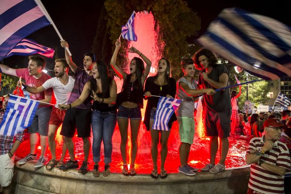 Opening New Page in History: Greferendum Celebrations Opening New Page in History: Greferendum Celebrations - Sputnik International